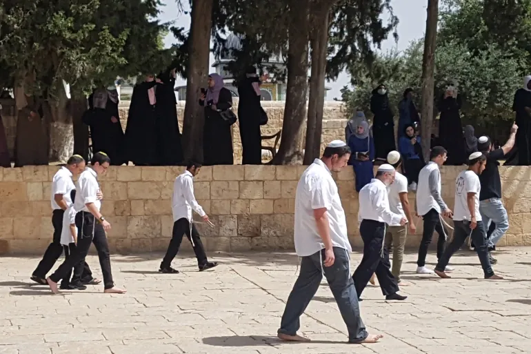 الإقتحام المتسلسل ..خطوات الإحتلال للوصول للهدف